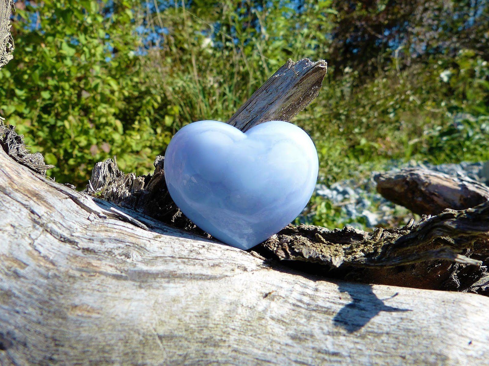Chalcedony Stone: Meanings, Properties,  and Powers - Conscious Items