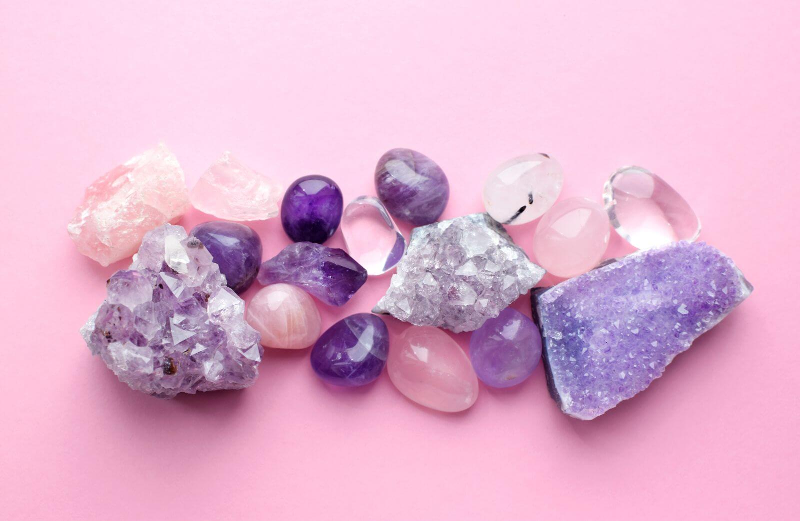 Guide to Lavender Jade: Meaning, Healing Properties and Uses - Conscious Items