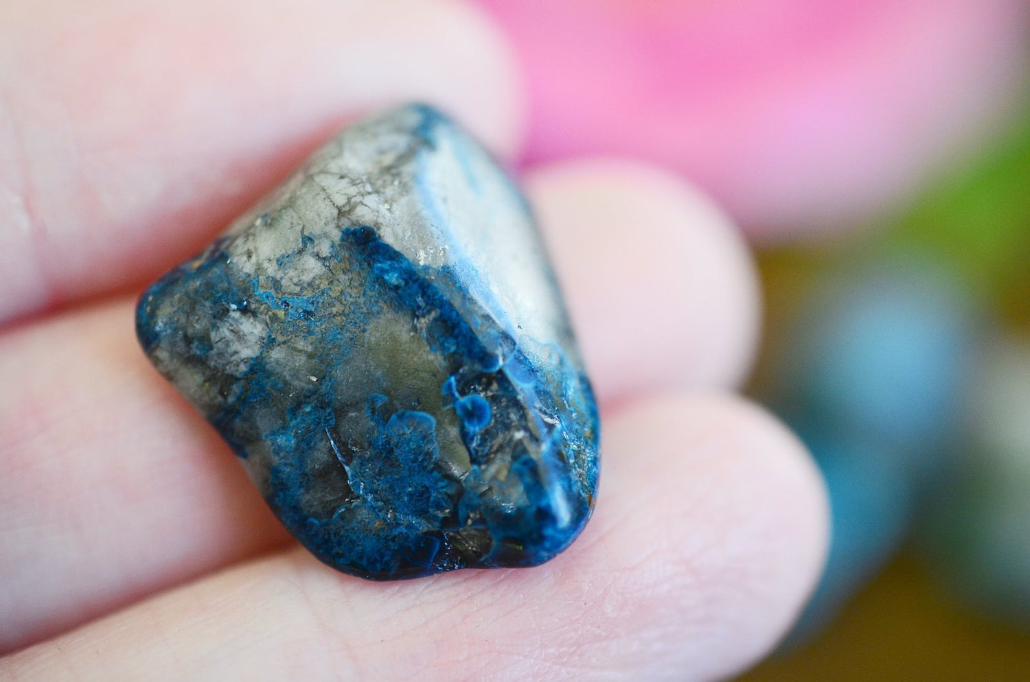 How To Use Chrysocolla To Support Your Well-Being - Conscious Items