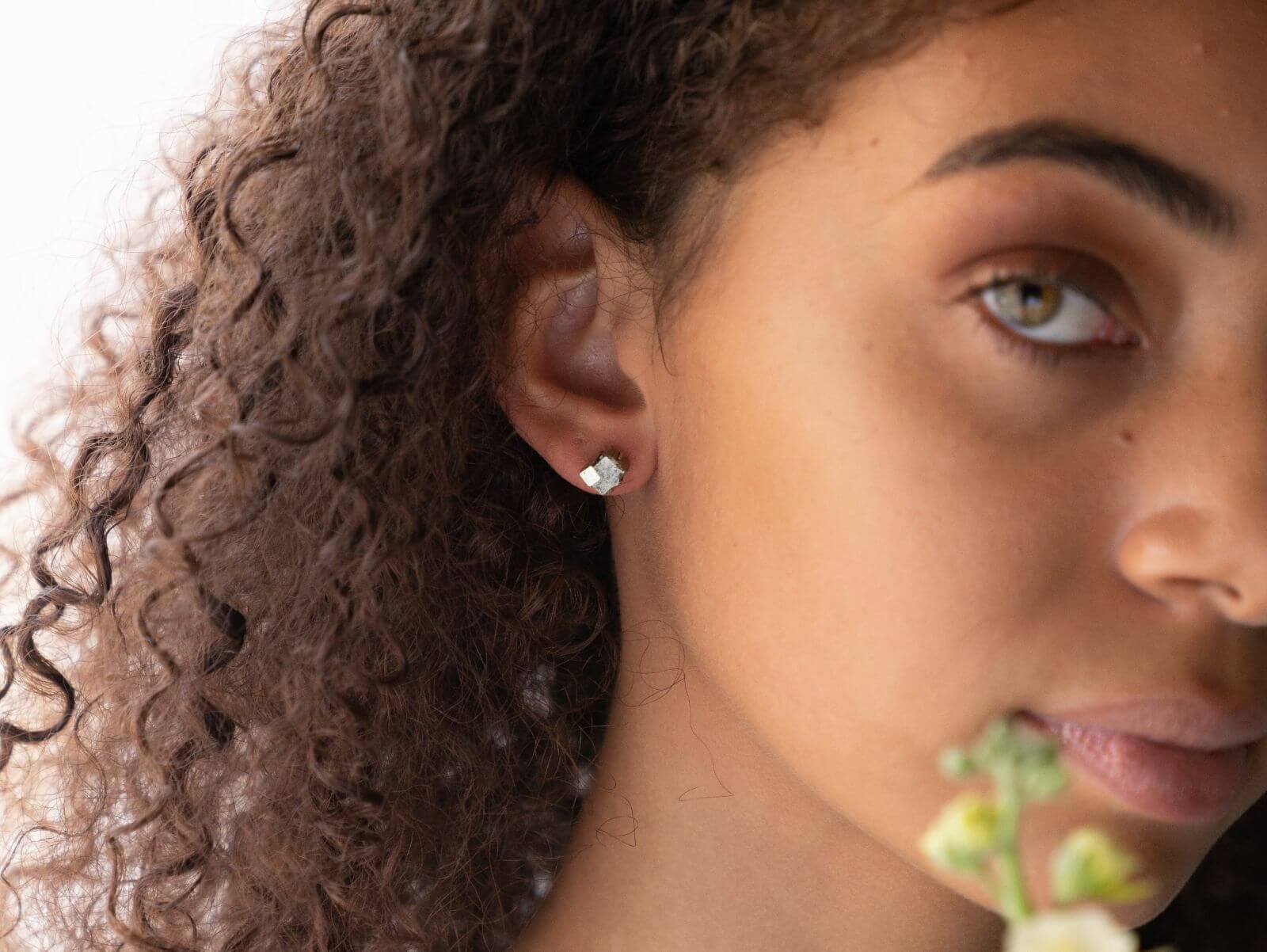 Pyrite Crystal Meaning: Healing, Charging & The Top 8 Crystal Combos - Conscious Items