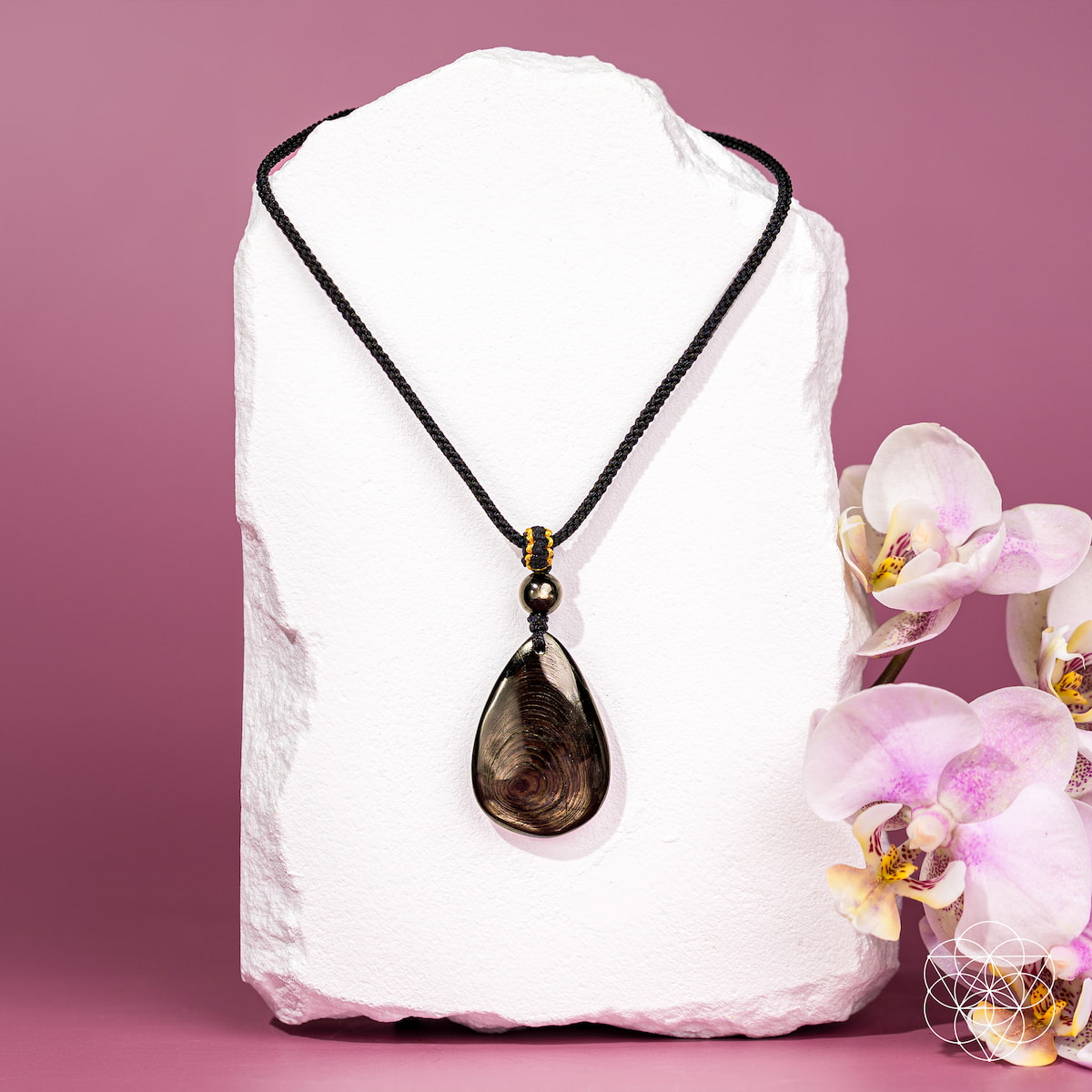 The Hypersthene Millionaire Manifestation Pendant