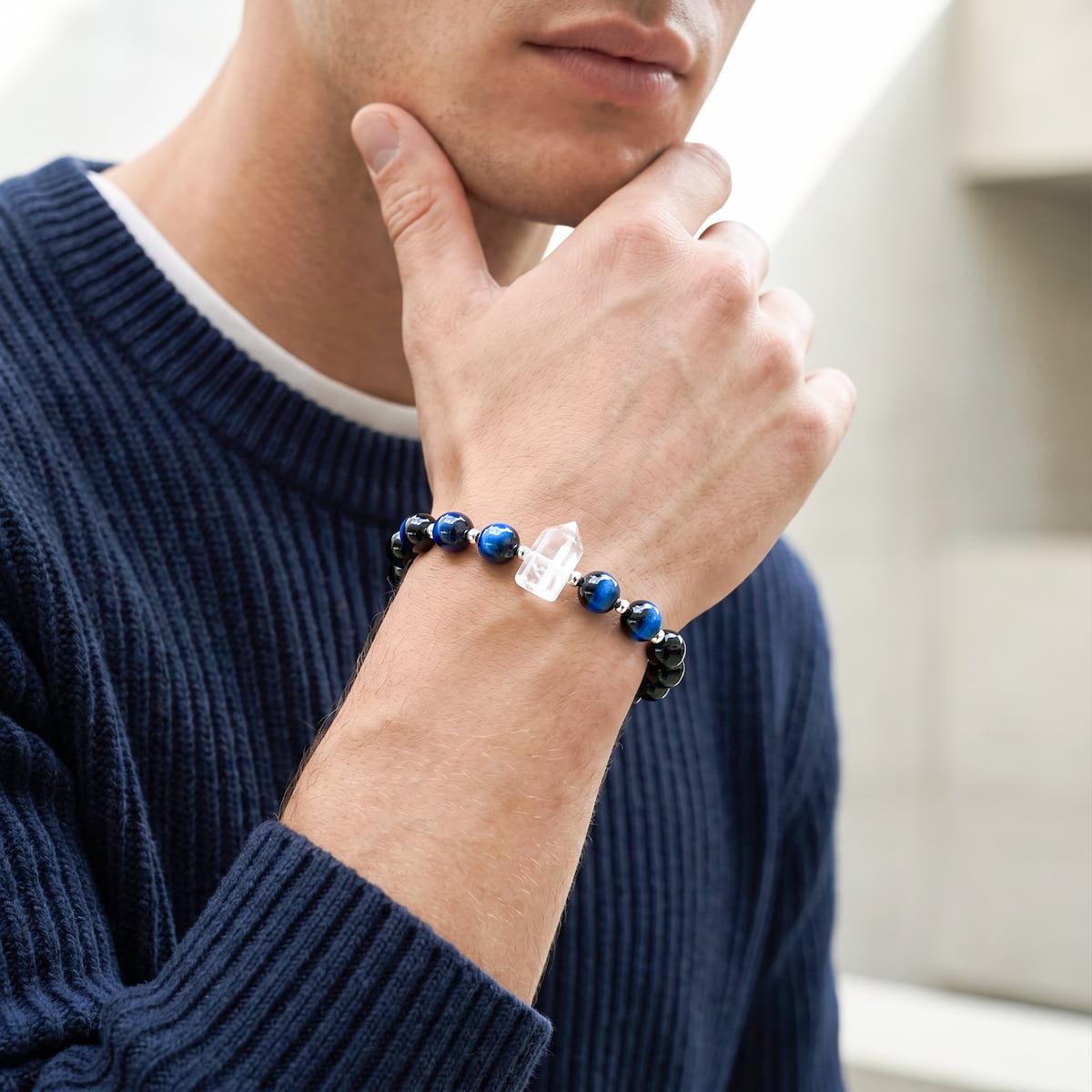 Le bracelet de filtre de négativité