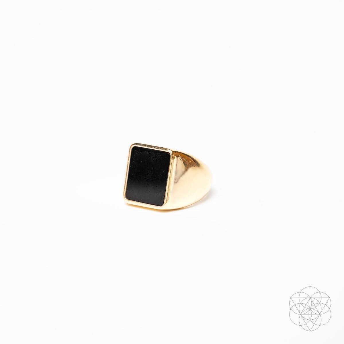 onyx crystal ring