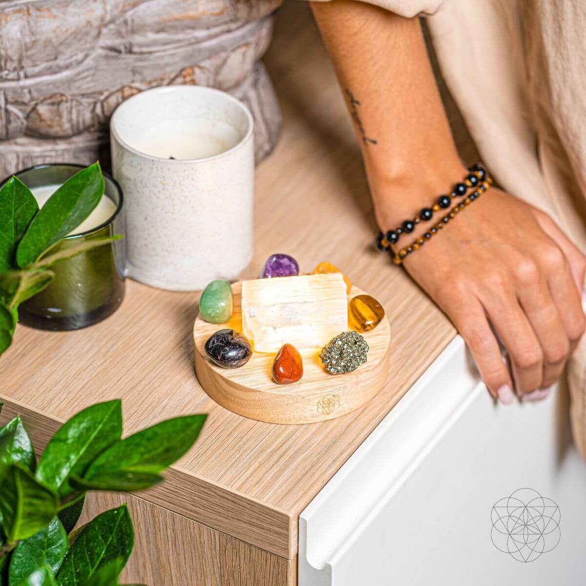 Money - Magnet Lamp - Conscious Items