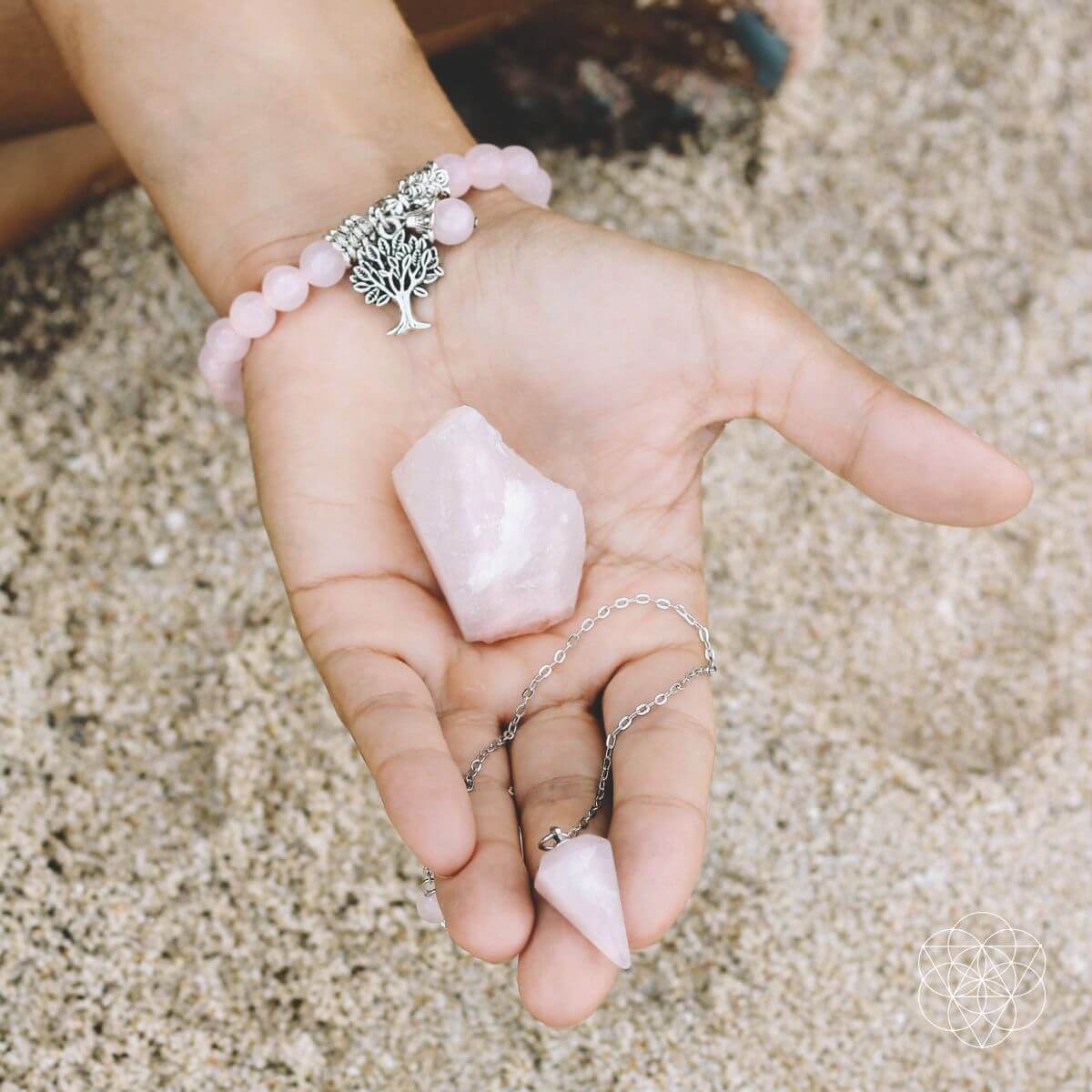 The Rose Quartz Healing Crystal Set - Conscious Items