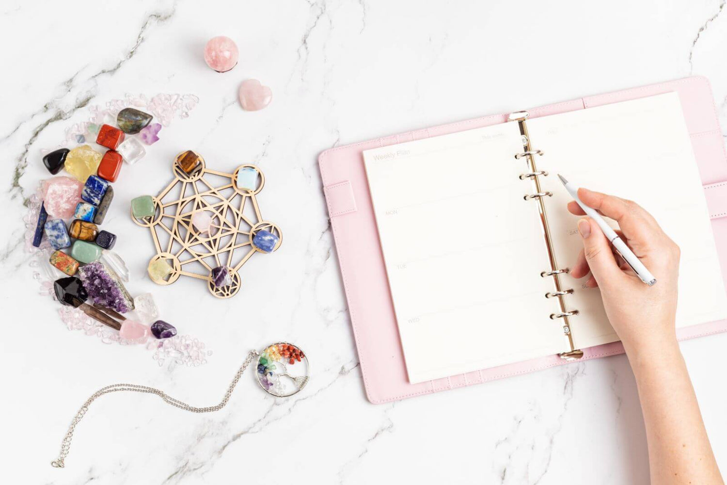 Best Crystals For Money, Prosperity, And Abundance (& How to Use Them) - Conscious Items