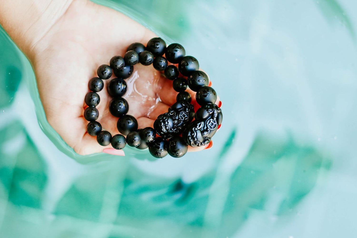 Black Obsidian Meaning, Healing Properties, Benefits And Uses - Conscious Items