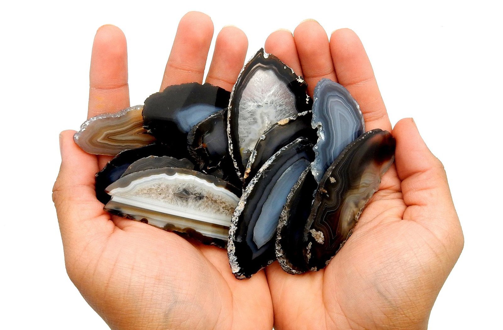 What Are The Black Agate Stone Healing Properties?