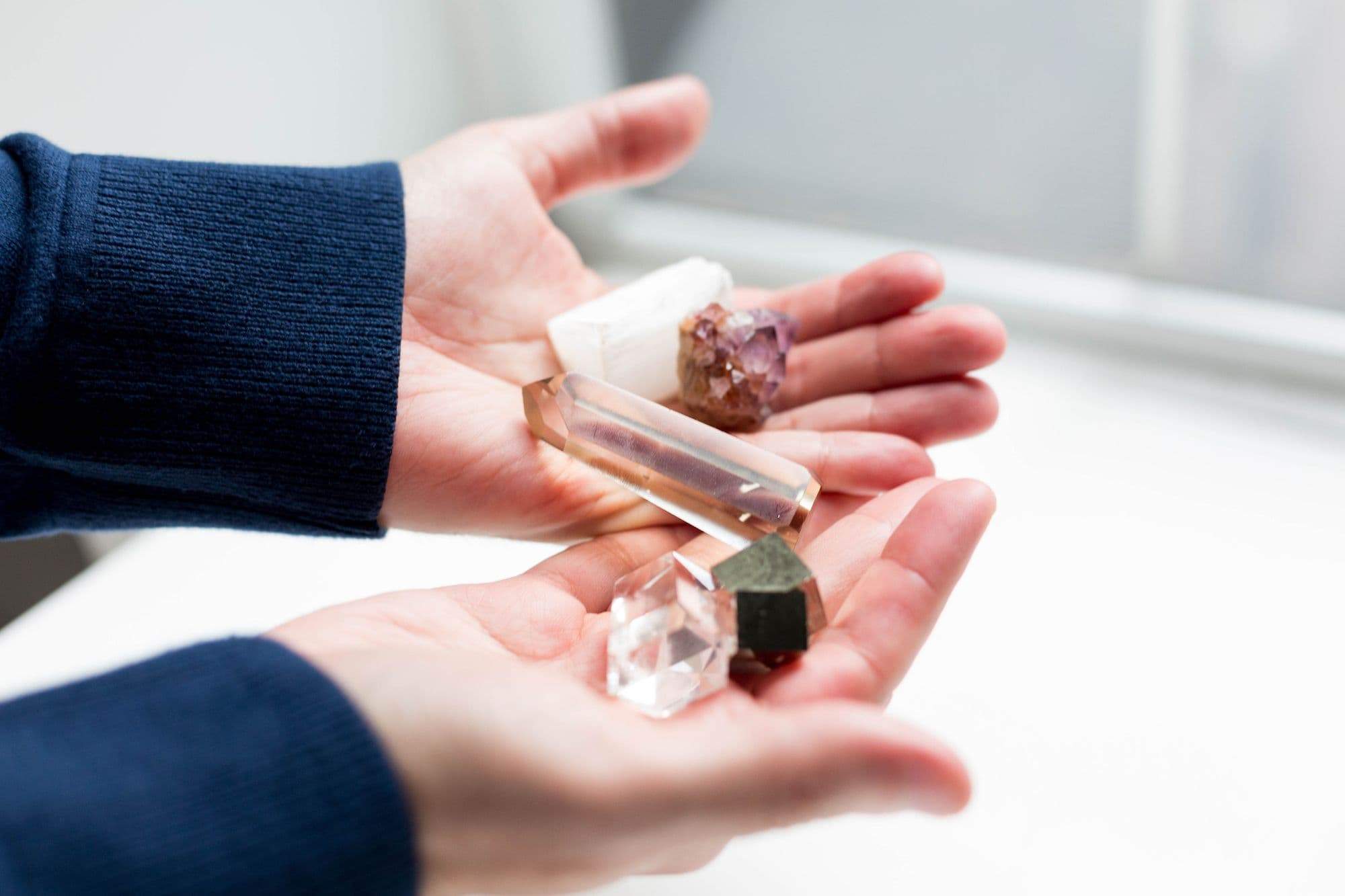 The Top 8 Ways to Carry Crystals With You Every Day