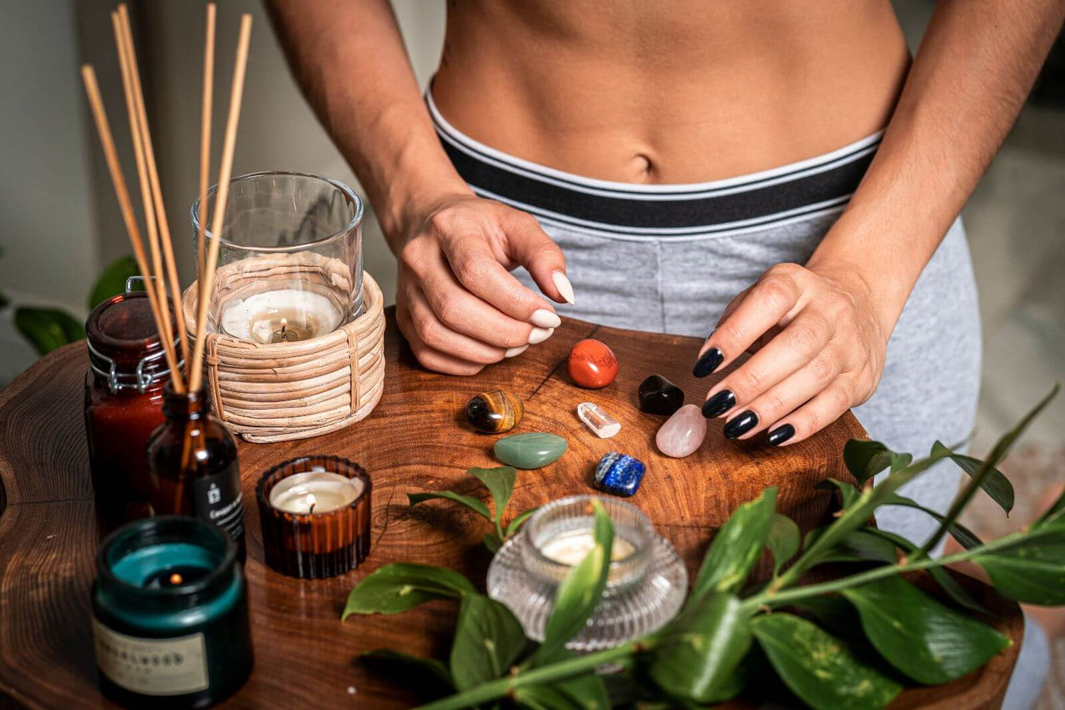 Crystals For Weight Loss: Top 21 Crystals For Your Weight Loss Journey - Conscious Items