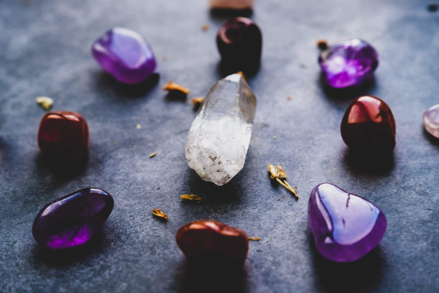 How to Set Up Your Meditation Crystal Altar