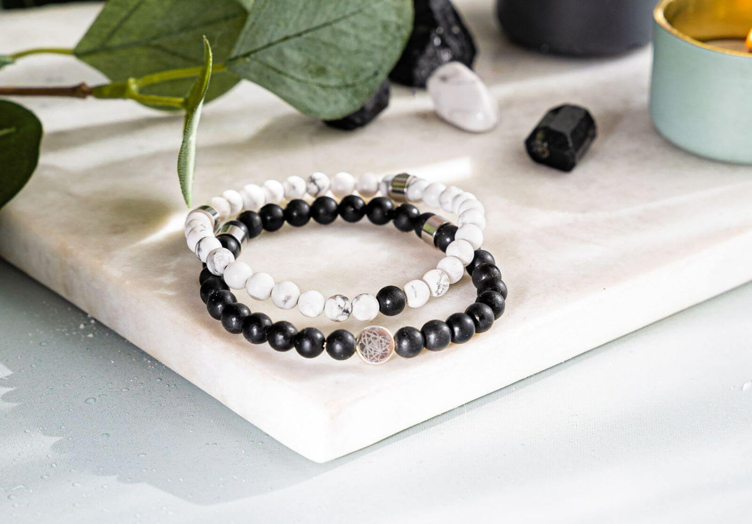 Guide to Howlite's Meaning, Properties, and Healing Benefits - Conscious Items