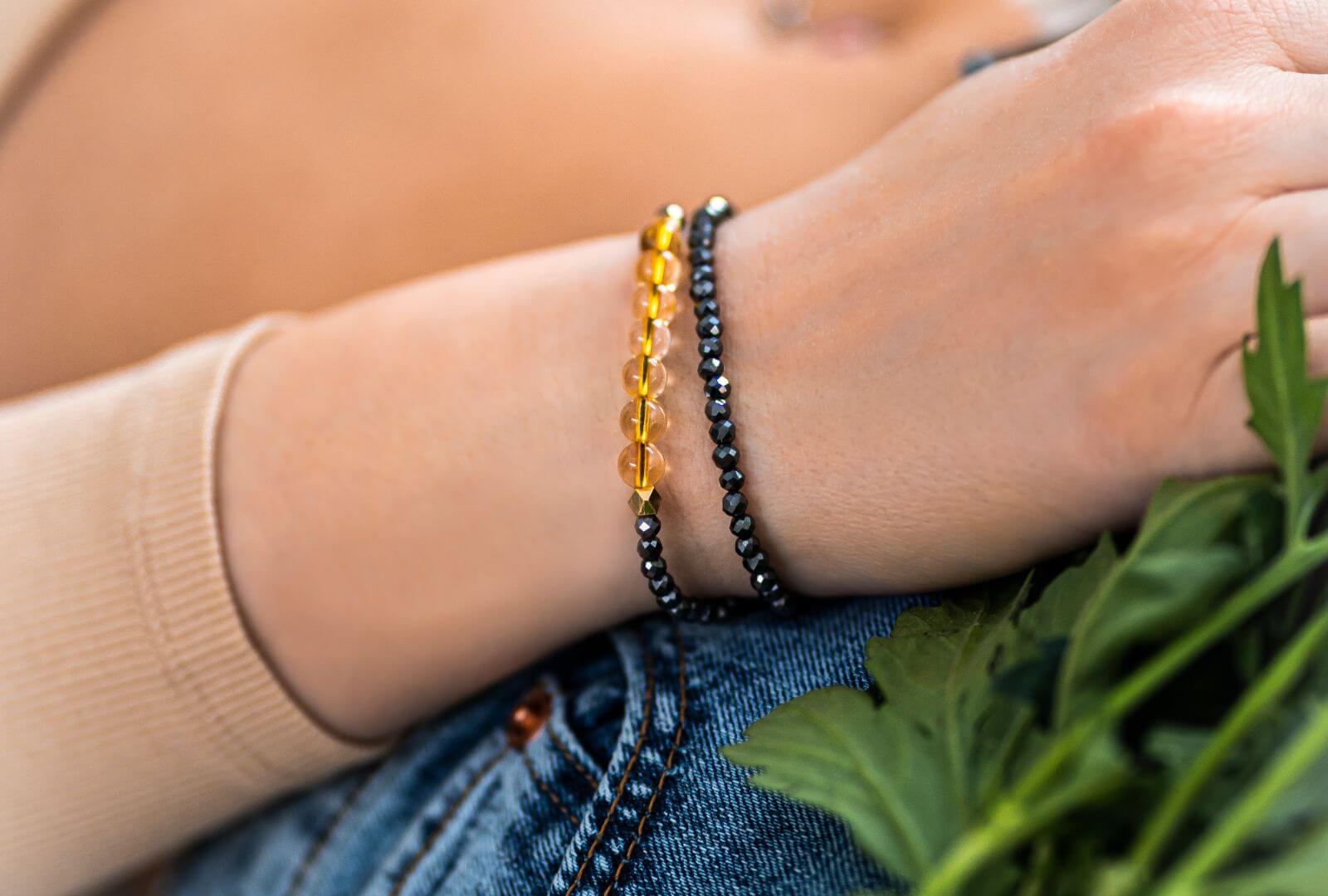 Hematite Meaning: Hematite Benefits And How To Use It For Healing - Conscious Items