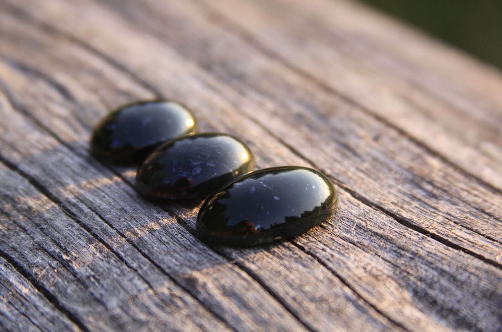 Black Jade: Meaning, Healing Properties and Uses