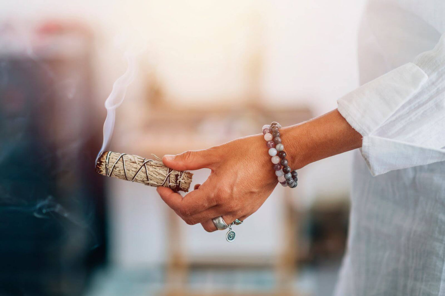 The Spiritual And Health Benefits Of Burning Sage - Conscious Items