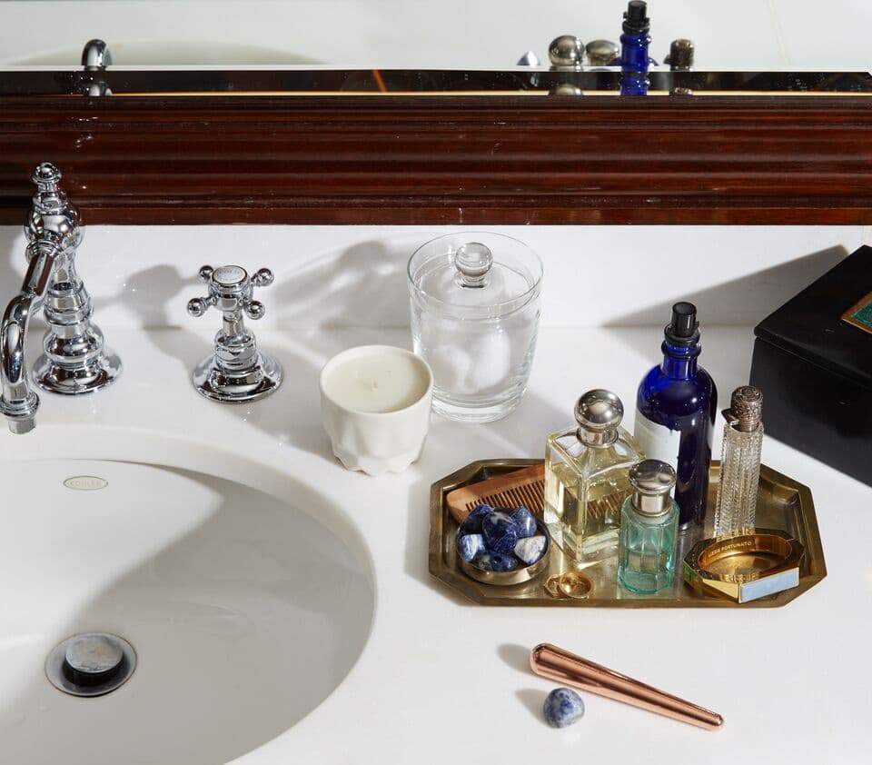 Upgrade Your Bathroom with These Crystals