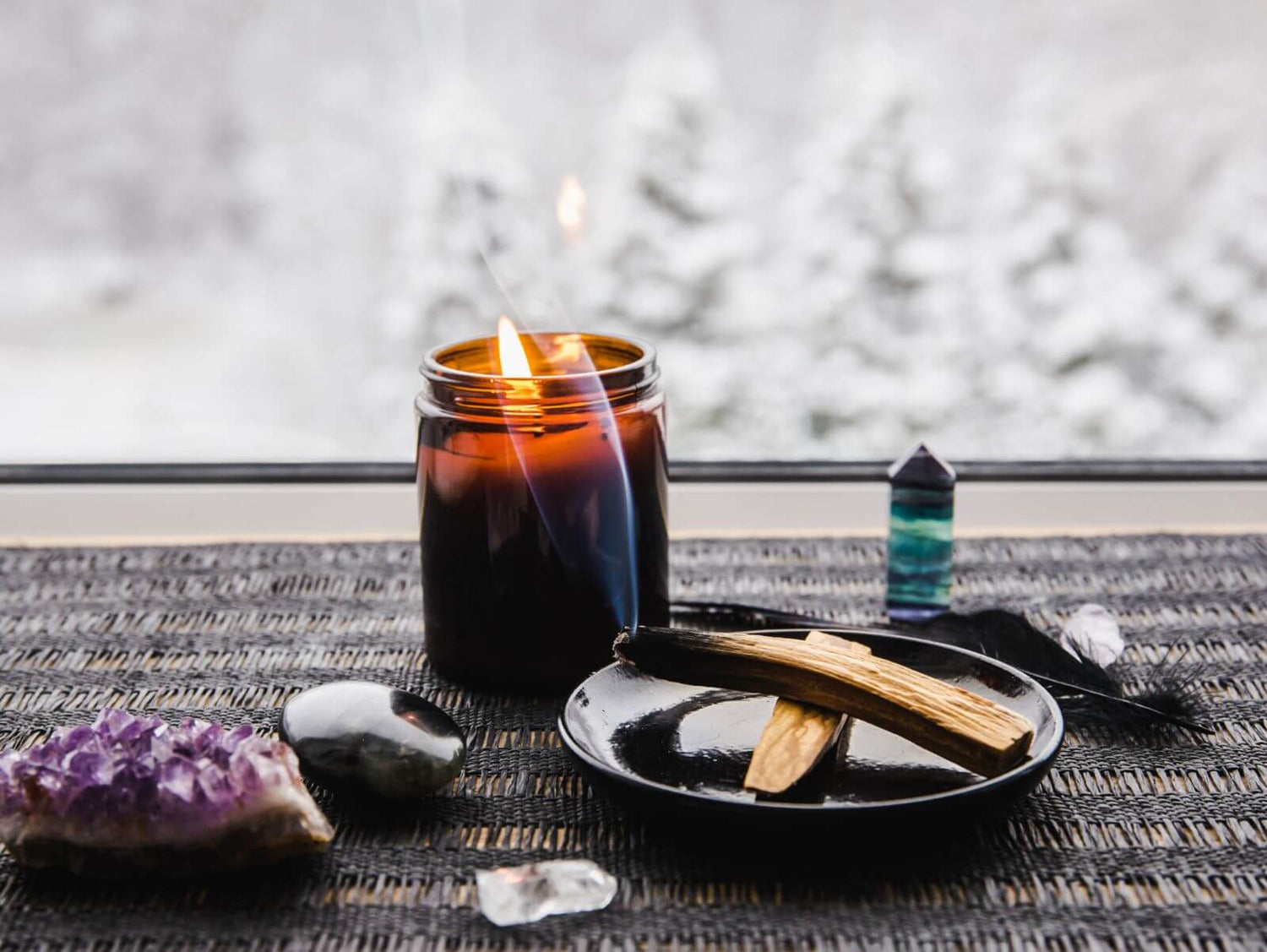 What Are The Top 8 Crystals For Winter Solstice? - Conscious Items