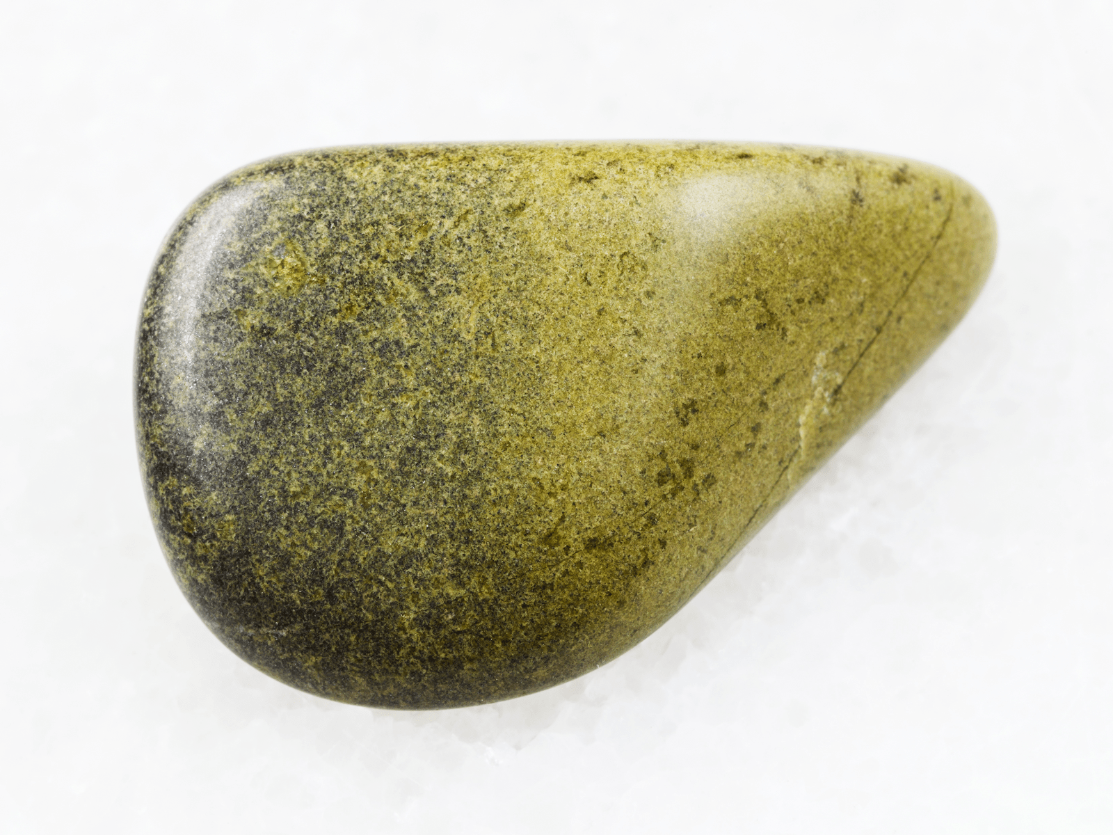 Why You Need To Add Epidote to Your Gemstone Collection - Conscious Items