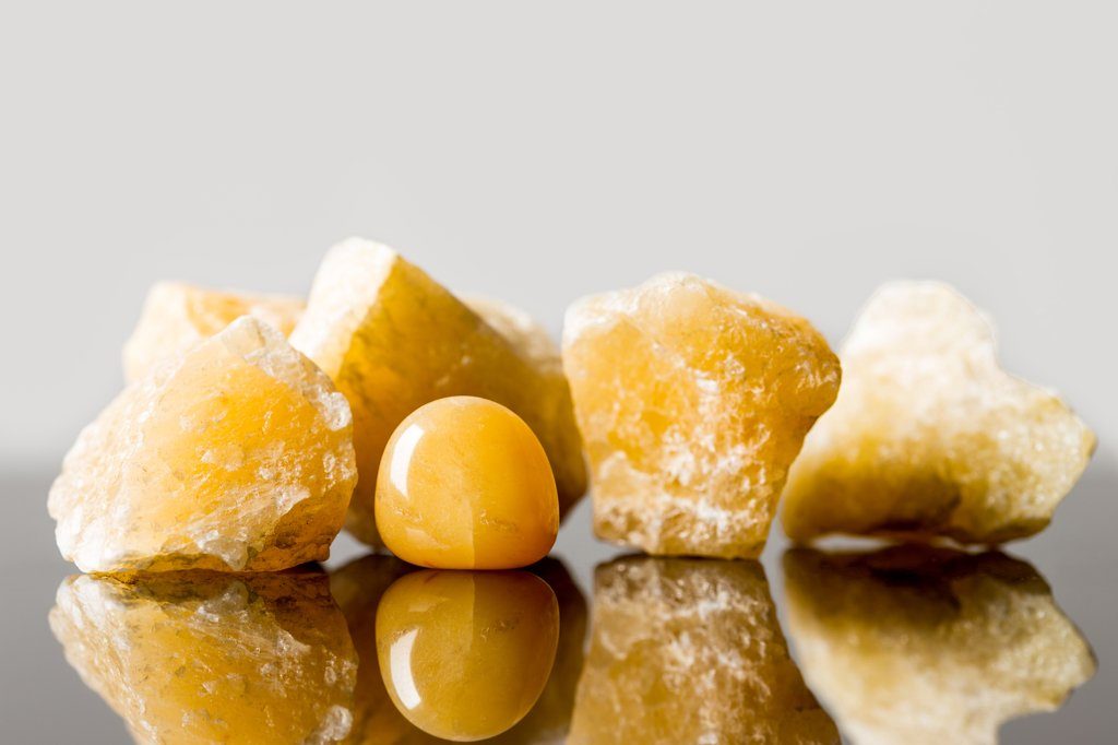 Yellow Jade Guide: Healing, Meaning, and Uses - Conscious Items