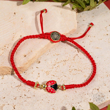 Lucky Ladybug - pulseira de corda vermelha de quatro fios