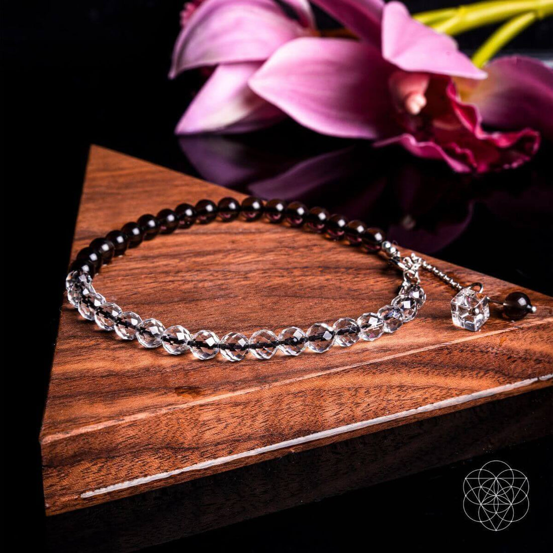 The Energy Shield Anklet - Conscious Items