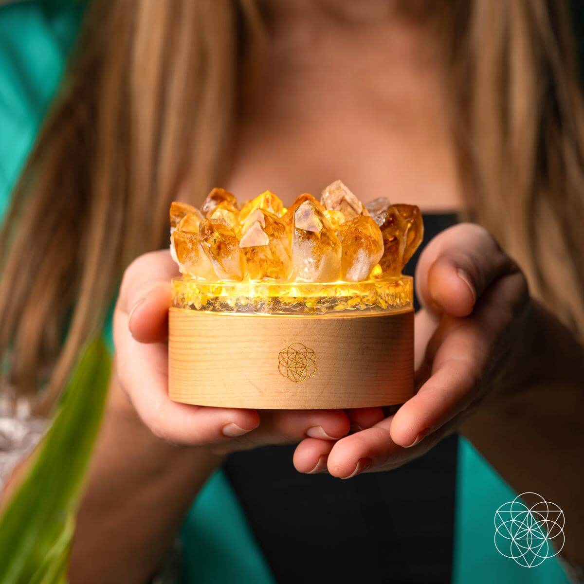 Turn My Life to Gold - Midas Citrine Lamp - Conscious Items