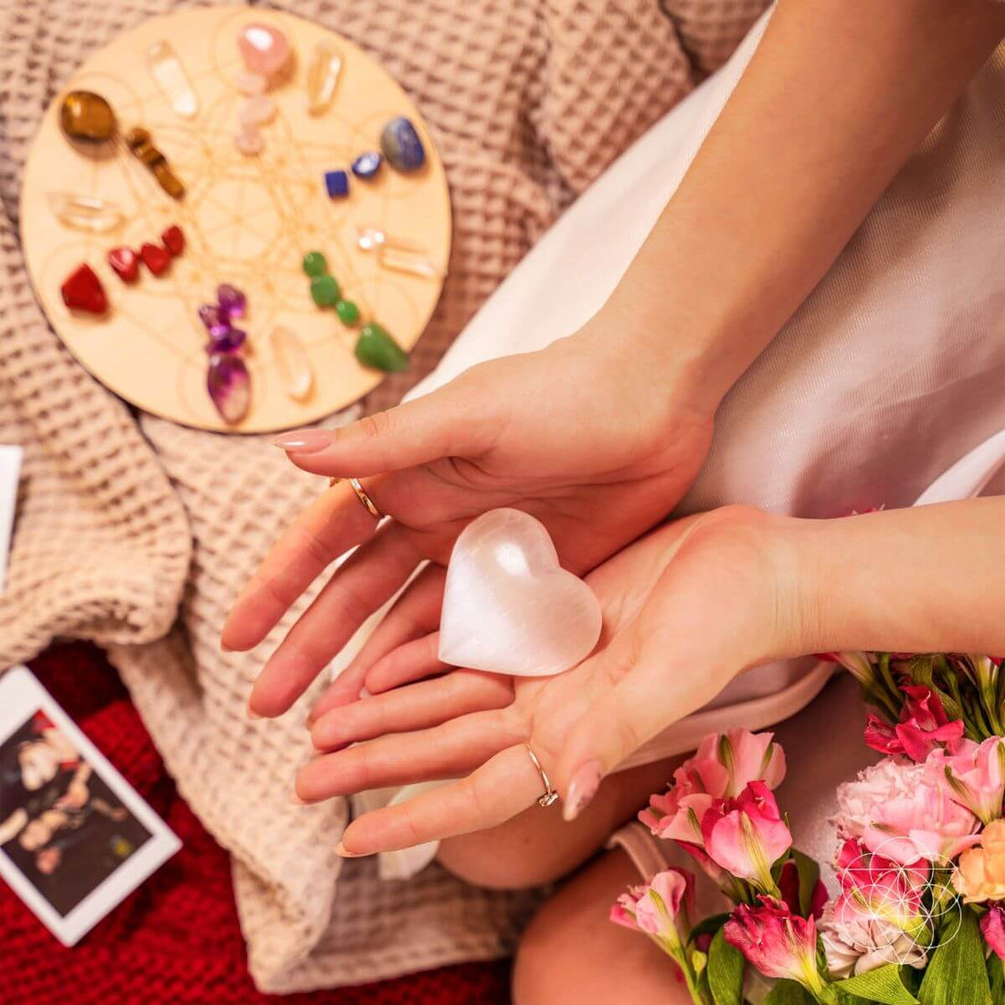 The Divination Crystal Grid Set - Conscious Items